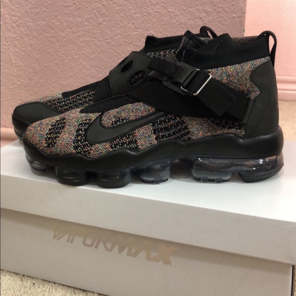 Sold - Picture 1 of 5